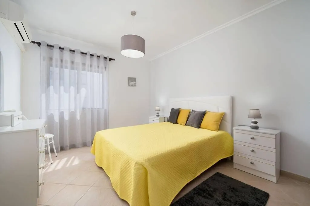 Apartamento T1 Carvoeiro C/Piscina E A 300M Praia Carvoeiro (Lagoa)
